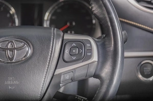 Внедорожник Toyota Harrier 2017 года, 2419000 рублей, Томск