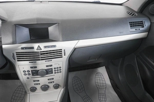 Хетчбэк Opel Astra 2008 года, 399000 рублей, Кемерово