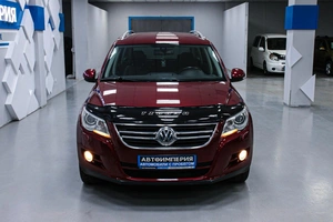 Внедорожник Volkswagen Tiguan 2010 года, 1248000 рублей, Солонцы