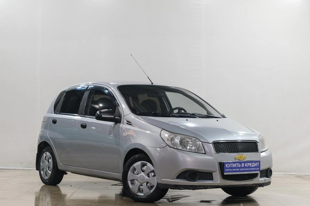 Хетчбэк Chevrolet Aveo 2010 года, 319000 рублей, Новокузнецк