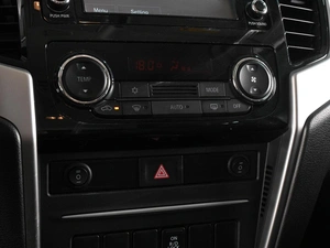 Пикап Mitsubishi L200 2022 года, 3699000 рублей, Аксай