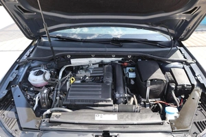 Седан Volkswagen Passat 2017 года, 2420000 рублей, Мирное