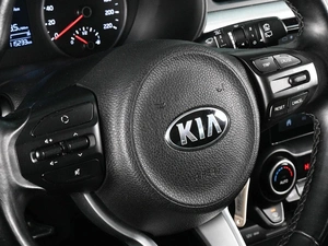 Хетчбэк Kia Rio X-Line 2018 года, 1519000 рублей, Аксай