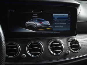 Седан Mercedes-benz E-класс 2018 года, 4134000 рублей, Красный Пахарь