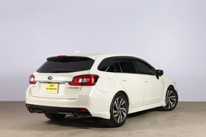 Универсал Subaru Levorg 2017 года, 2200000 рублей, Новосибирск