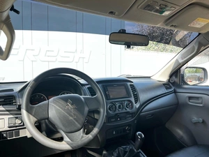 Пикап Mitsubishi L200 2017 года, 2568000 рублей, Ижевск