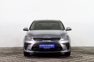 Седан Kia Rio 2017 года, 1389000 рублей, Сургут