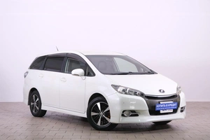 Минивэн Toyota Wish 2012 года, 1529000 рублей, Омск