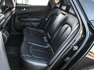 Седан Kia Optima 2019 года, 1939000 рублей, Кирилловка