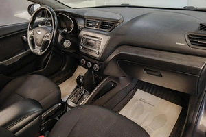 Седан Kia Rio 2015 года, 1129000 рублей, Челябинск