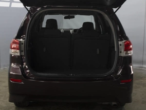 Минивэн Toyota Wish 2010 года, 1590000 рублей, Омск