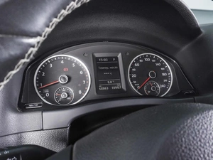 Внедорожник Volkswagen Tiguan 2016 года, 1950000 рублей, Ростов-на-Дону