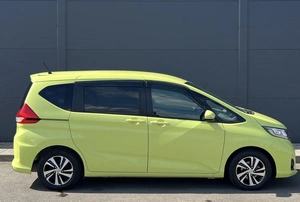 Минивэн Honda Freed 2018 года, 1320000 рублей, Солонцы