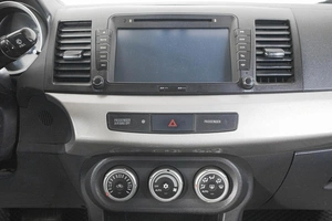 Седан Mitsubishi Lancer 2008 года, 749000 рублей, Кемерово