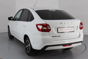 Седан ВАЗ (LADA) Granta 2023 года, 880000 рублей, Брянск