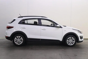 Хэтчбек Kia Rio 2018 года, 2040000 рублей, Брянск