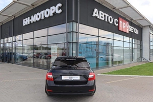 Хэтчбек Skoda Octavia 2020 года, 1900000 рублей, Мирное