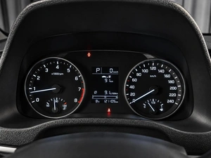 Седан Hyundai Elantra 2018 года, 1599000 рублей, Тюмень