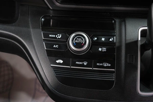 Минивэн Honda Freed 2017 года, 1399000 рублей, Новокузнецк