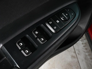 Хетчбэк Kia Rio X-Line 2018 года, 1599000 рублей, Аксай