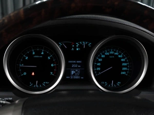 Внедорожник Toyota Land Cruiser 2011 года, 3325000 рублей, Тюмень