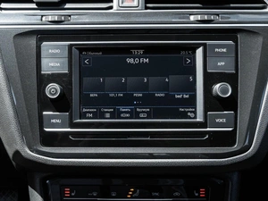 Внедорожник Volkswagen Tiguan 2020 года, 3210000 рублей, Ставрополь