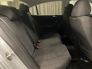 Седан Volkswagen Passat 2010 года, 669000 рублей, Красноярск