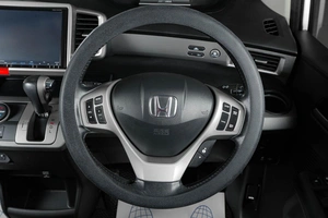 Минивэн Honda Freed 2013 года, 1239000 рублей, Тюмень