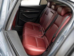 Седан Mazda 3 2022 года, 2340000 рублей, Краснодар