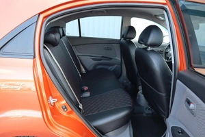 Хэтчбек Kia Rio 2011 года, 650000 рублей, Брянск