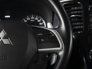 Внедорожник Mitsubishi Outlander 2013 года, 1480000 рублей, Омск