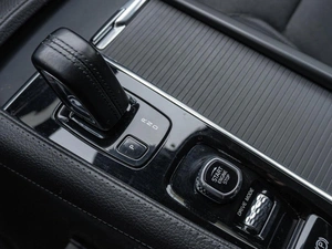 Универсал Volvo V90 Cross Country 2021 года, 3966000 рублей, Санкт-Петербург