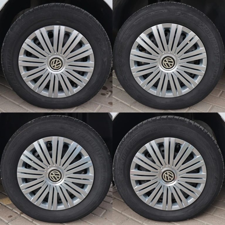 Фото
