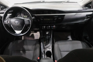 Седан Toyota Corolla 2014 года, 1359000 рублей, Новокузнецк