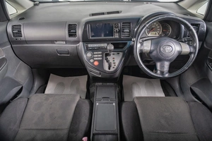 Минивэн Toyota Wish 2005 года, 999000 рублей, Томск