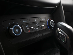 Универсал Ford Focus 2015 года, 1100000 рублей, Омск