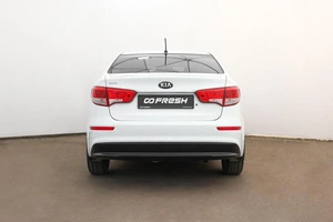 Седан Kia Rio 2015 года, 1030000 рублей, Орёл