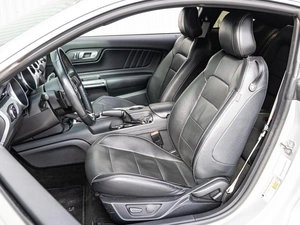 Купе Ford Mustang 2018 года, 2980000 рублей, Краснодар