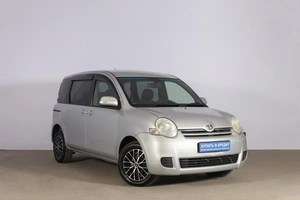 Минивэн Toyota Sienta 2013 года, 899000 рублей, Новосибирск