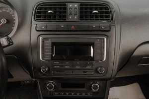 Седан Volkswagen Polo 2018 года, 1309000 рублей, Челябинск