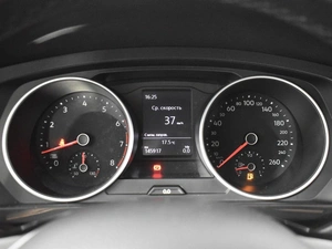 Внедорожник Volkswagen Tiguan 2017 года, 1847100 рублей, Казань