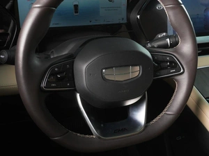 Внедорожник Geely Monjaro 2025 года, 3599000 рублей, Минеральные Воды