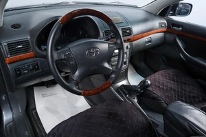 Седан Toyota Avensis 2008 года, 789000 рублей, Челябинск