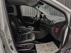 Хетчбэк Mercedes-benz B-класс 2013 года, 1150000 рублей, Красноярск