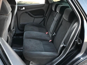Седан Ford Focus 2007 года, 559000 рублей, Кирилловка