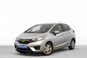 Хетчбэк Honda Fit 2017 года, 1099000 рублей, Барнаул