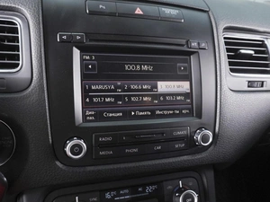 Внедорожник Volkswagen Touareg 2012 года, 2000000 рублей, Ростов-на-Дону