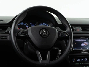 Лифтбек Skoda Rapid 2018 года, 1589444 рублей, Москва
