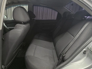 Седан Chevrolet Aveo 2010 года, 419000 рублей, Красноярск
