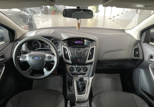 Седан Ford Focus 2011 года, 787000 рублей, Солонцы